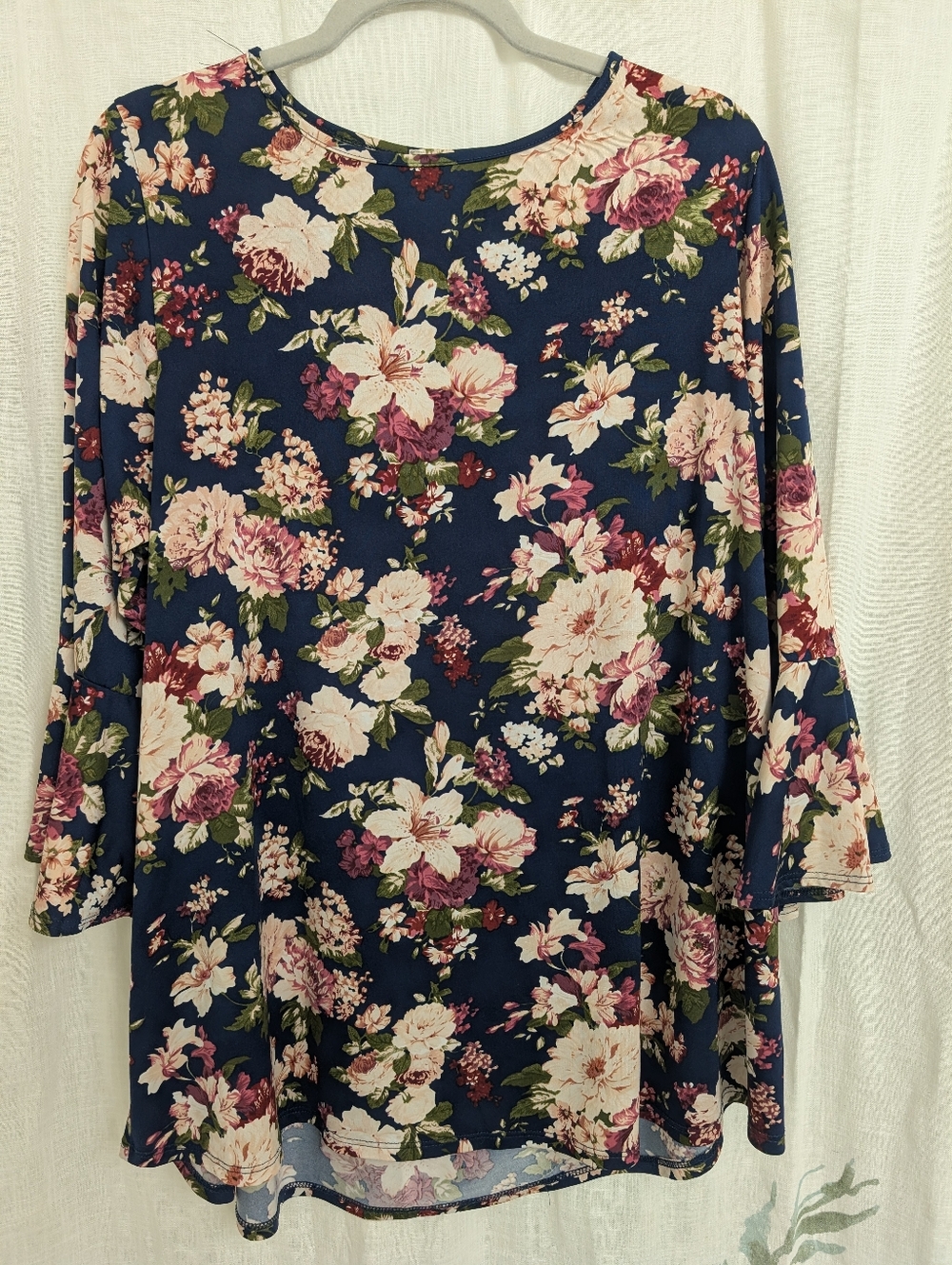 VOEL Boutique Navy Floral Tunic Top Women’s XL Flowy Bell Sleeve Long Length
